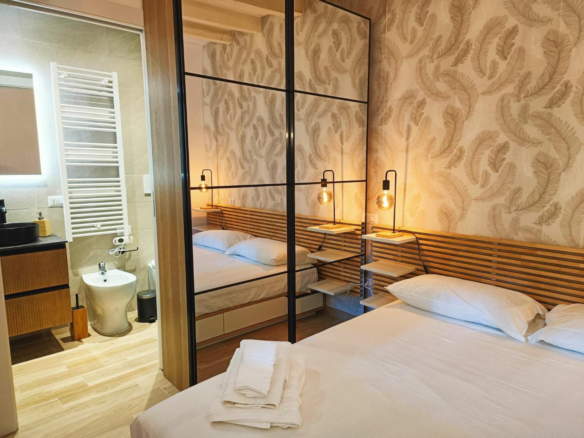Apartment Yr - Ticinese Mailand